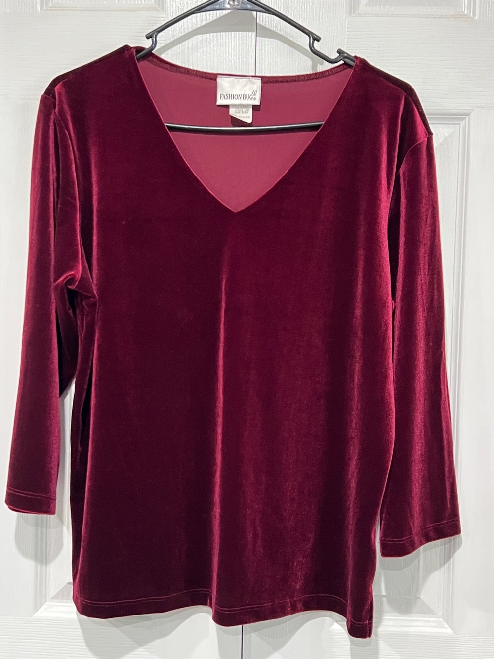 Fashion Bug Velvet V-Neck Long Sleeve Top in Burgundy